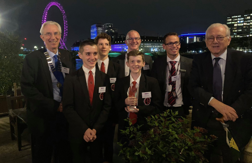 Sir Peter welcoming the winners of the Institute Of Acoustics national science prize to Parliament