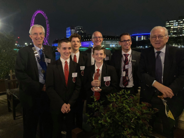 Sir Peter welcoming the winners of the Institute Of Acoustics national science prize to Parliament