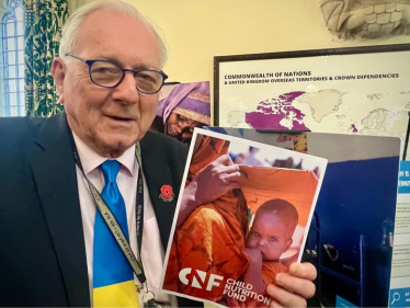 Sir Peter meeting with campaigners to combat Global Malnutrition